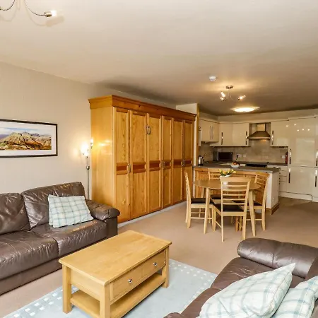 16 Brathay Apartament